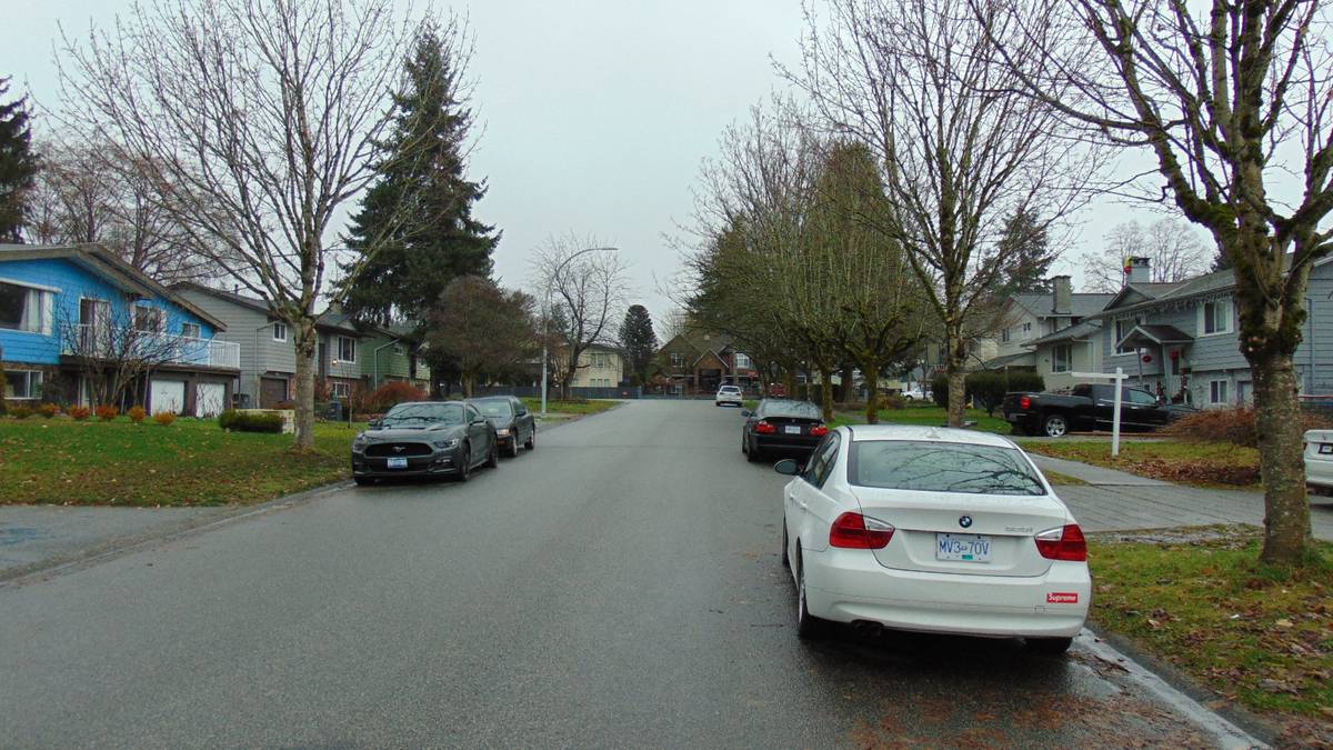 00606_3LB6v1Rs80q_0uY0hq_1200x900