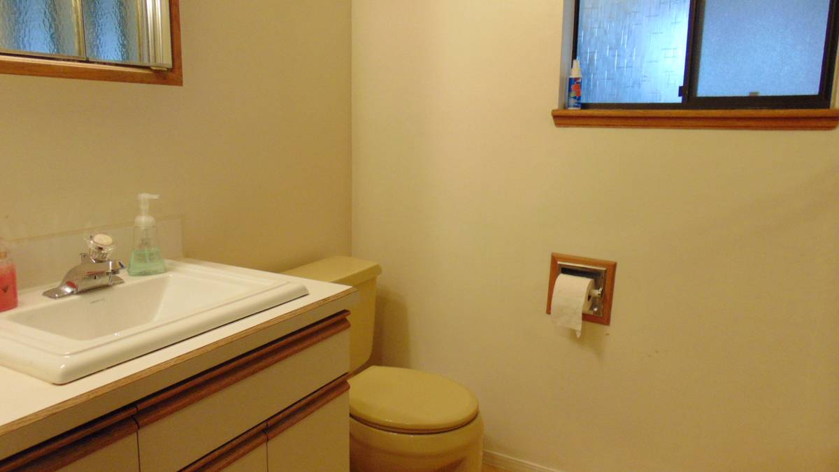 00909_dAZRMfA6f8d_0uY0hq_1200x900