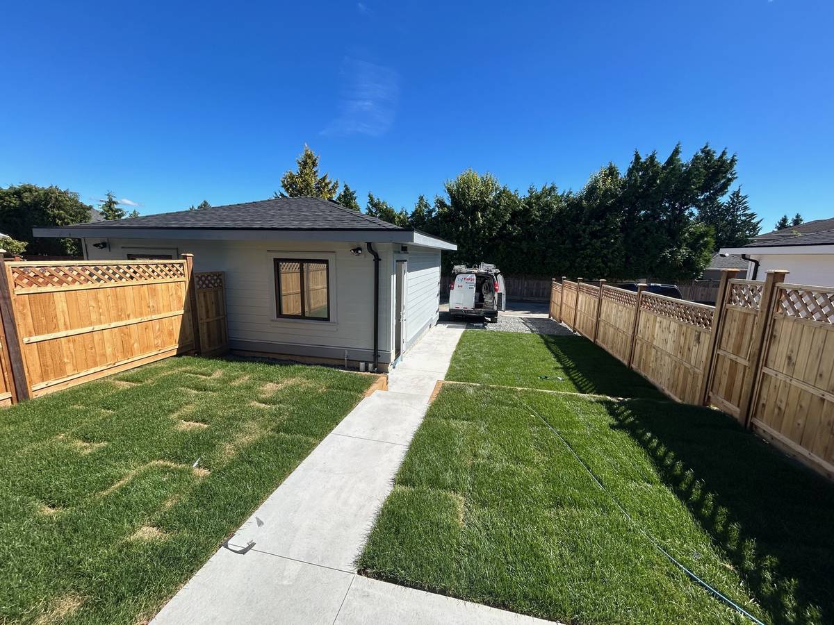 00A0A_i1h21uRIKo2_0ww0oo_1200x900