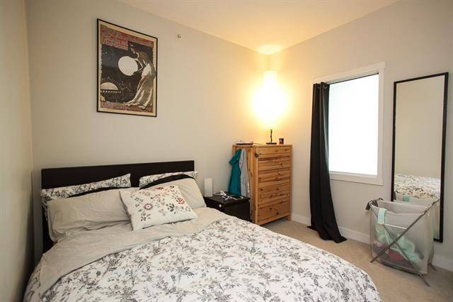 00M0M_deBSwytL4Mo_0ak06S_1200x900