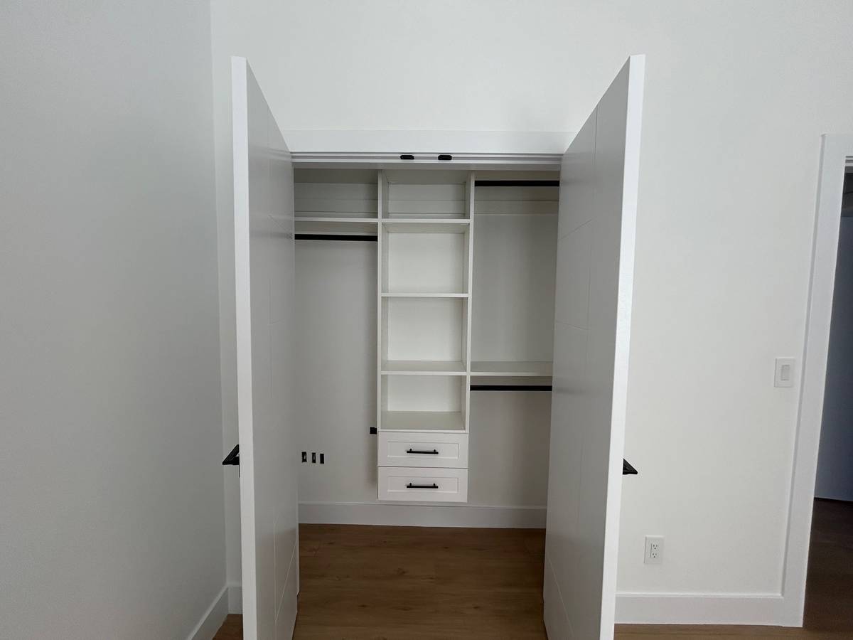 01616_dkKzwGXpOxO_0ww0oo_1200x900