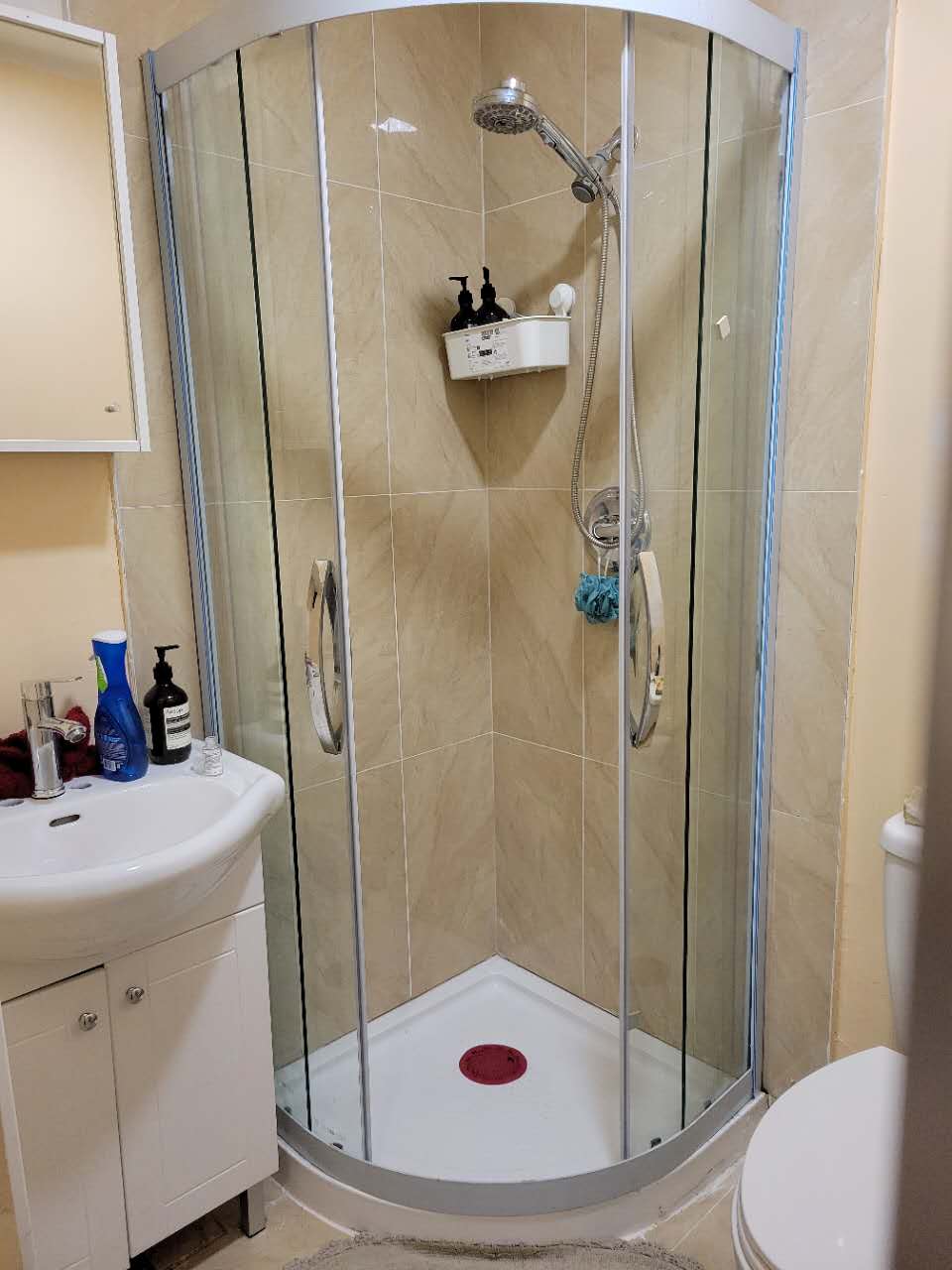 LOWER HOUSE ROOM C PHOTO 3