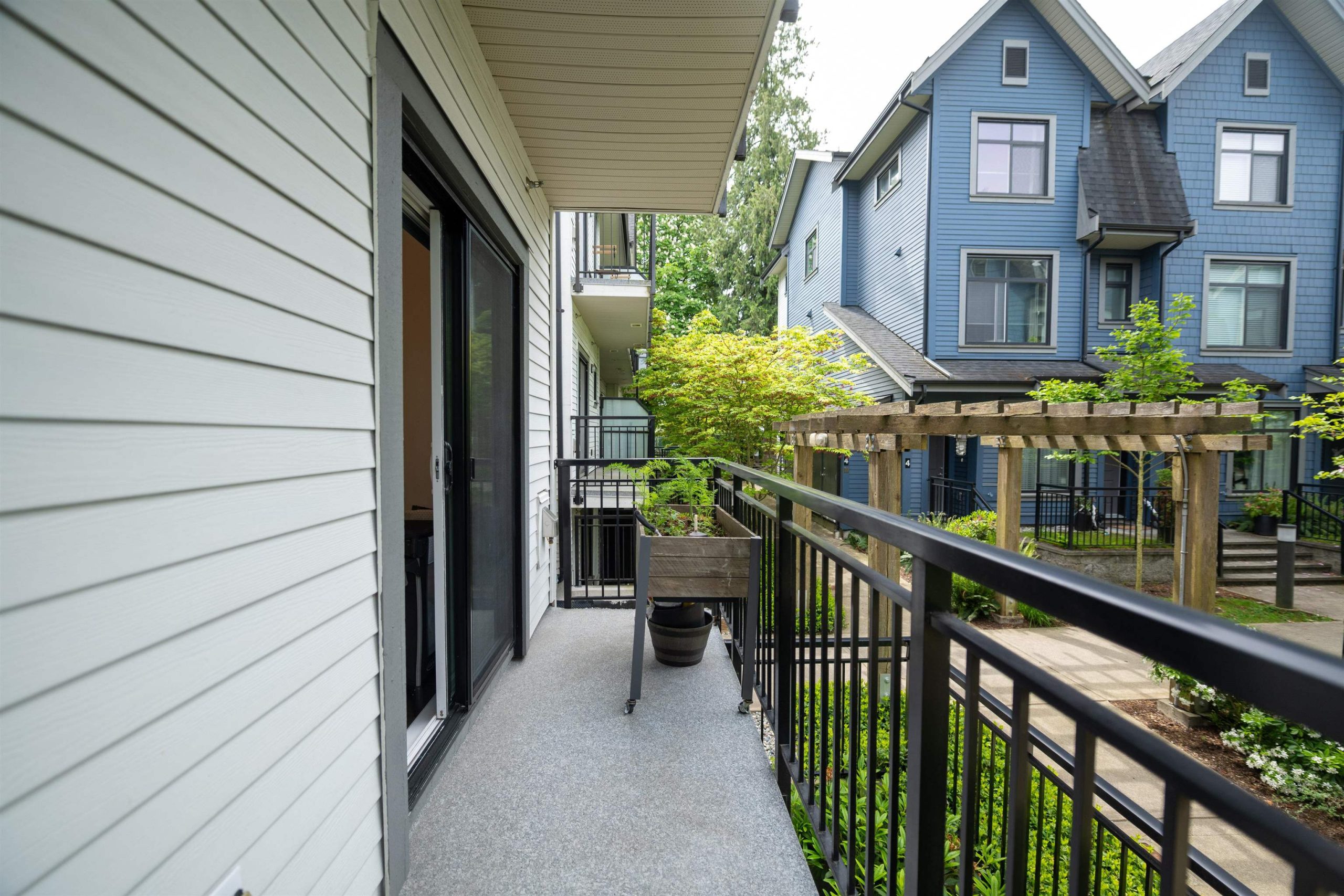 263026510-17631fc6-e5c6-48b5-84c9-fcd72a19cfd2