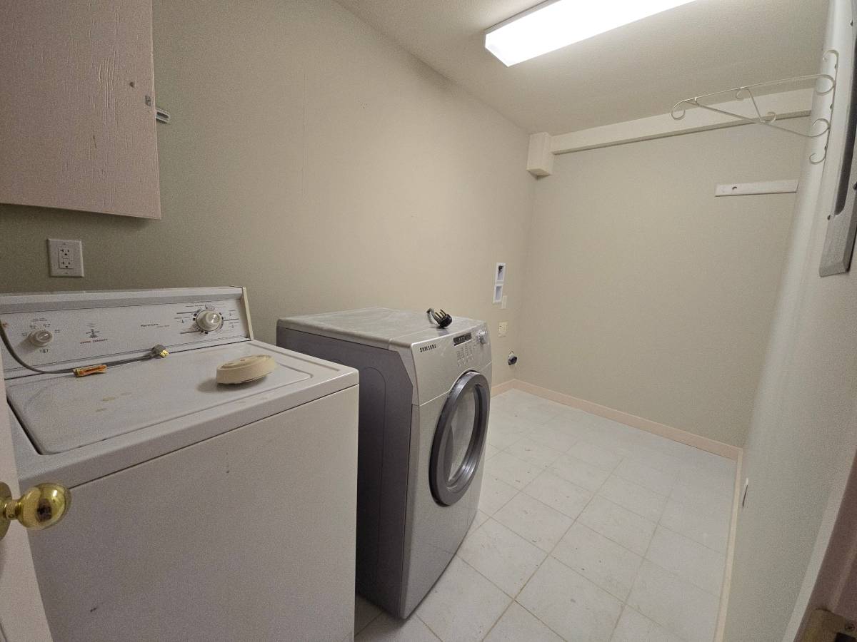 01414_ejZVYhN6xwH_0CI0t2_1200x900