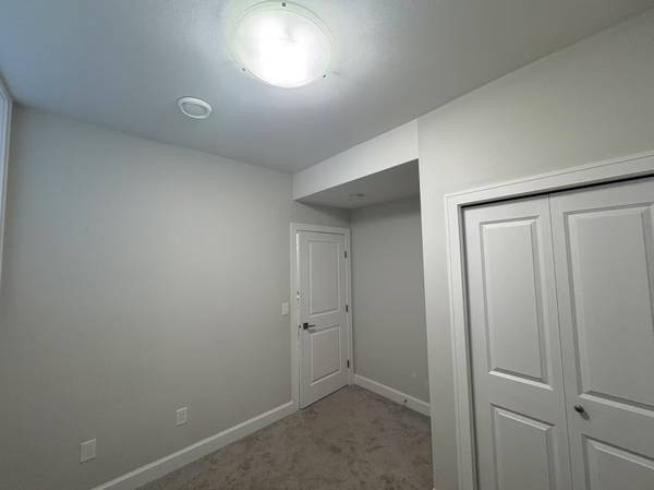 01313_fhKE8b15J2v_0rs0kA_600x450