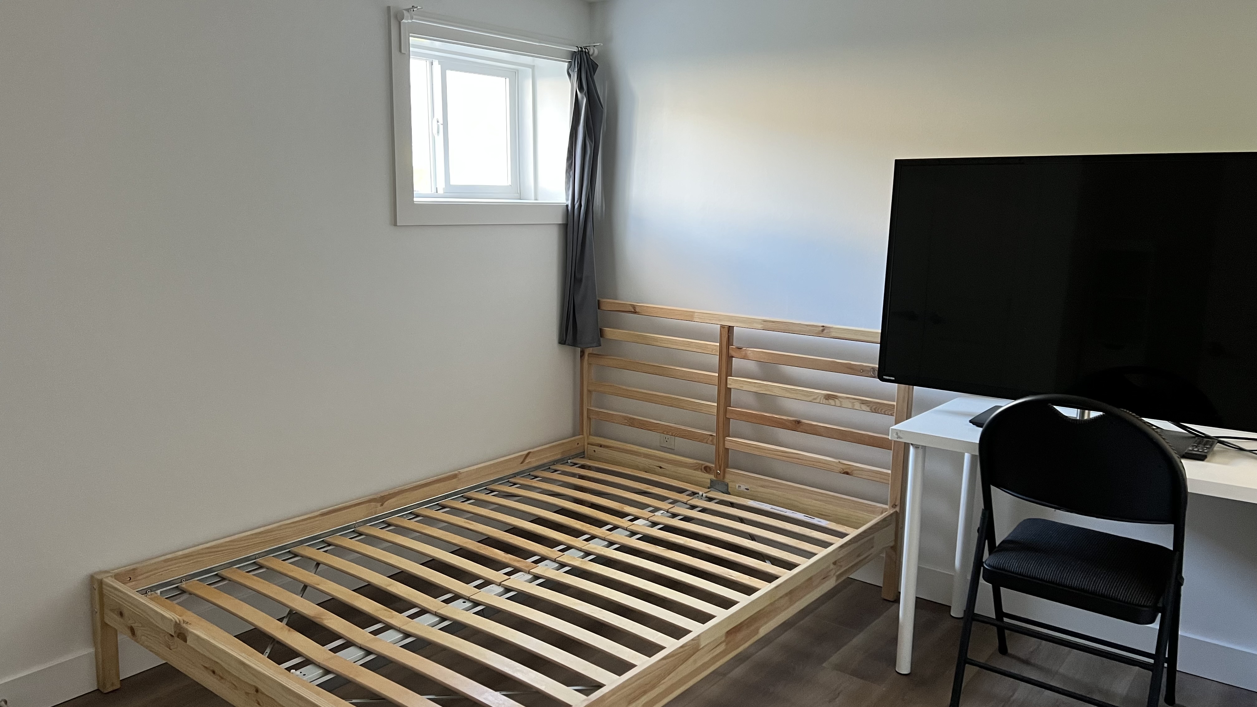 $675 / 1br - 1028ft2 - Prosprise Realty-1Bed Shared Bath Room For Rent in Burnaby REF#7251CL (Burnaby)